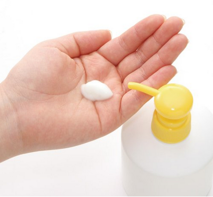 石泽 紫外线预报 uv温和防晒乳3.png